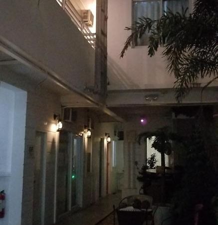 Innsite Room Rentals Pasay Bagian luar foto