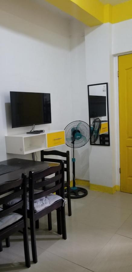 Innsite Room Rentals Manila Bagian luar foto